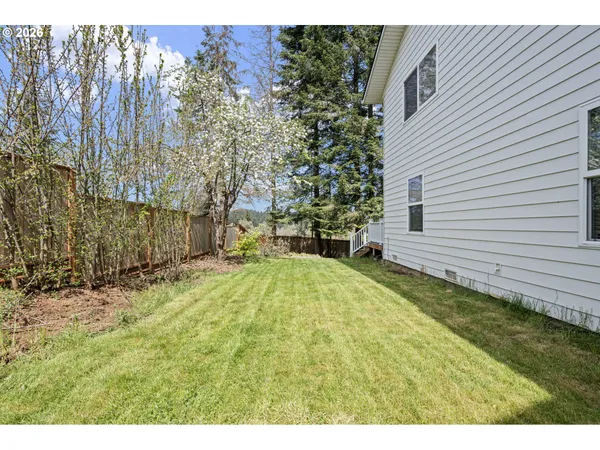 $649,900 | 2260 Ibsen Avenue, Cottage Grove, OR 97424