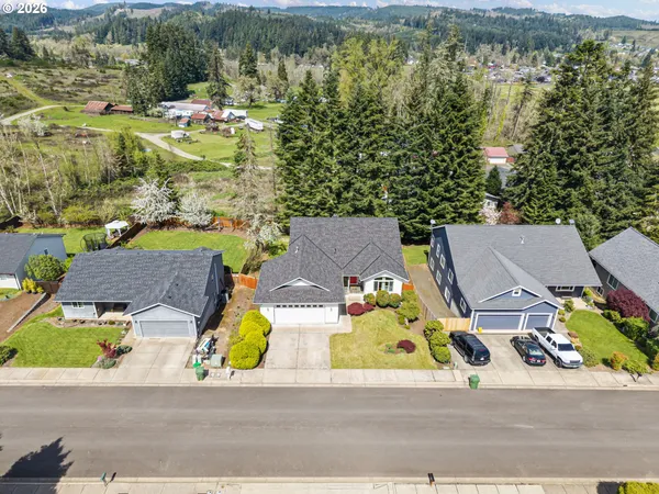 $649,900 | 2260 Ibsen Avenue, Cottage Grove, OR 97424
