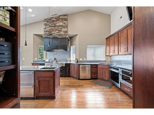 $649,900 | 2260 Ibsen Avenue, Cottage Grove, OR 97424