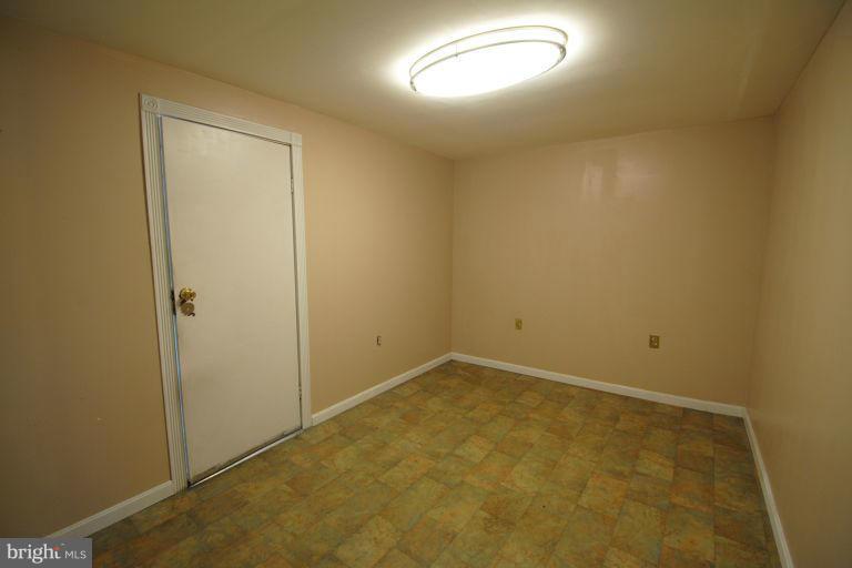 48 Pilgrim Street Inwood, WV 25428 - Photo 11 of 24 Interior (General)