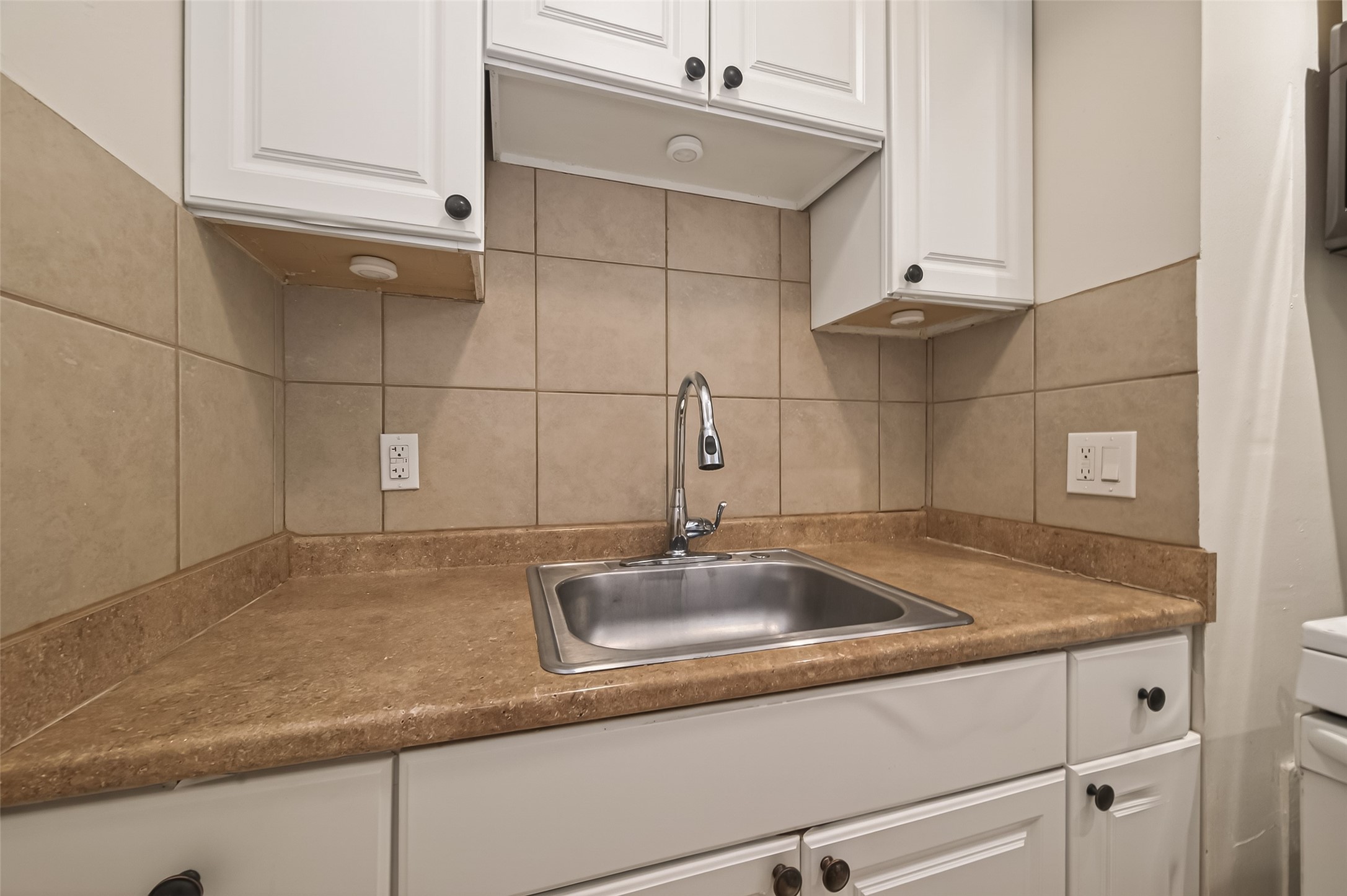 2021 Southgate Boulevard, Unit 4 Houston, TX 77030 - Photo 10 of 21