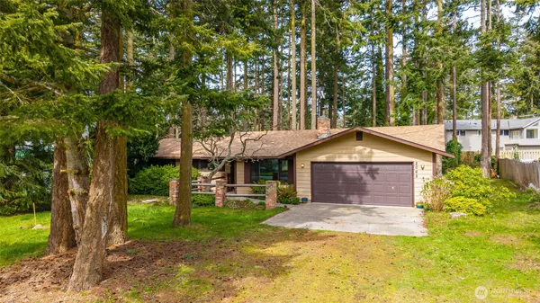 $495,000 | 2068 Pine Wood Way, Oak Harbor, WA 98277