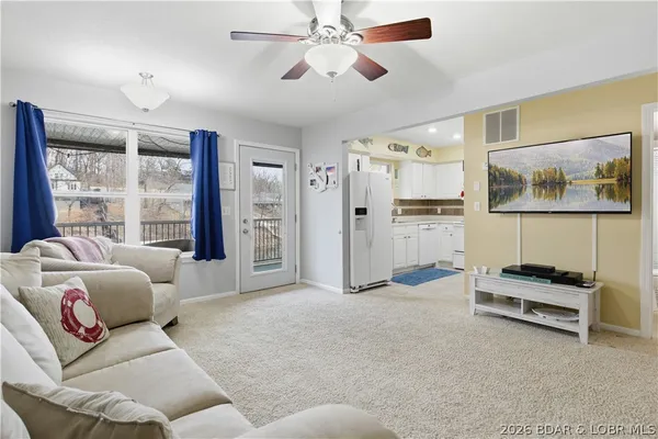 $199,900 | 40 Lighthouse Road, Unit 102, Lake Ozark, MO 65049