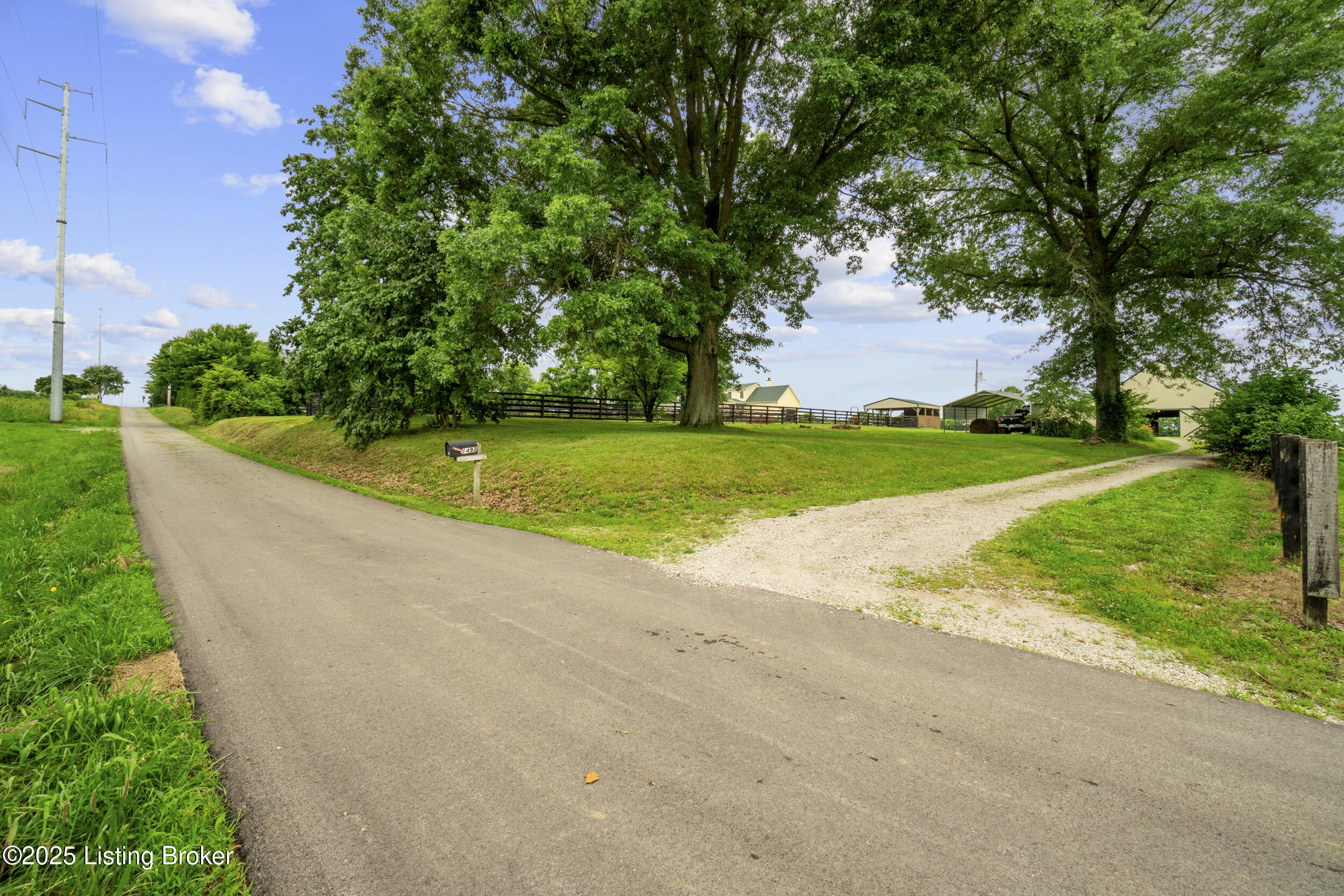 1493 Stapleton Road Shelbyville, KY 40065 - Photo 50 of 51 road frontage