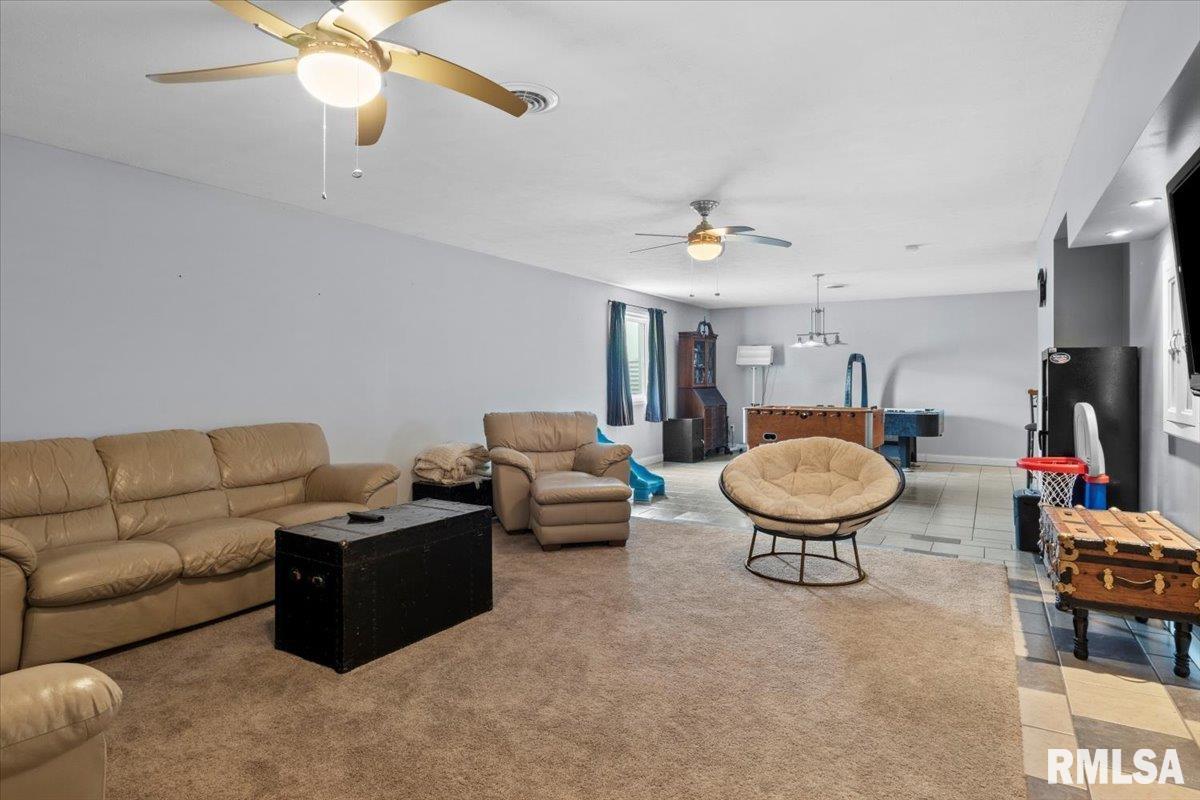 3801 Kerry Boulevard Springfield, IL 62712 - Photo 34 of 50