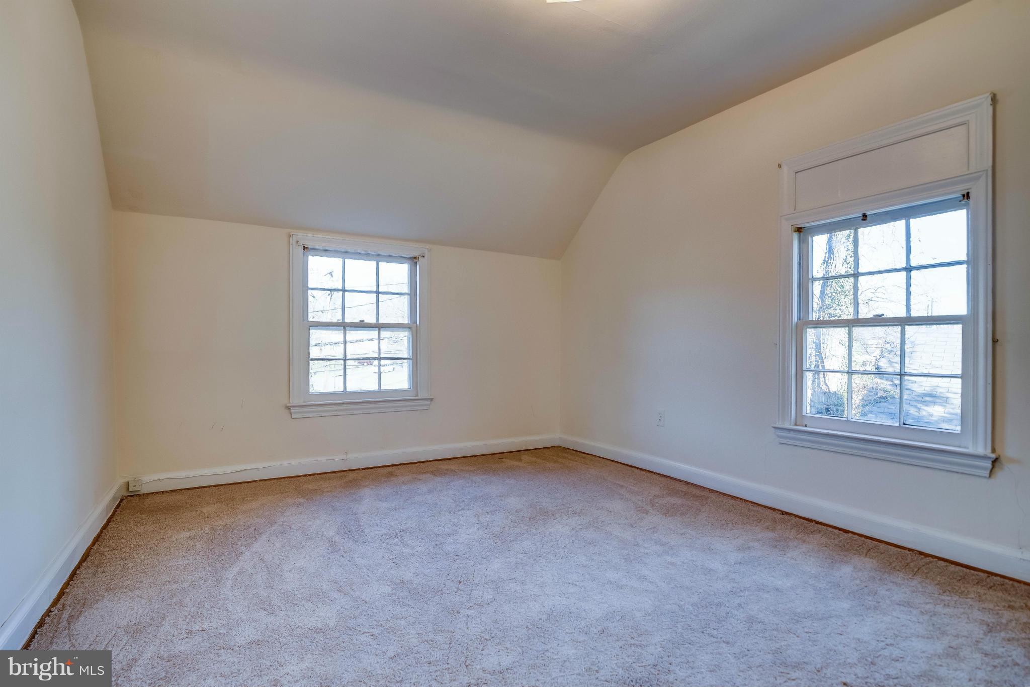6205 Landover Road Cheverly, MD 20785 - Photo 14 of 30 Upstairs front bedroom #1