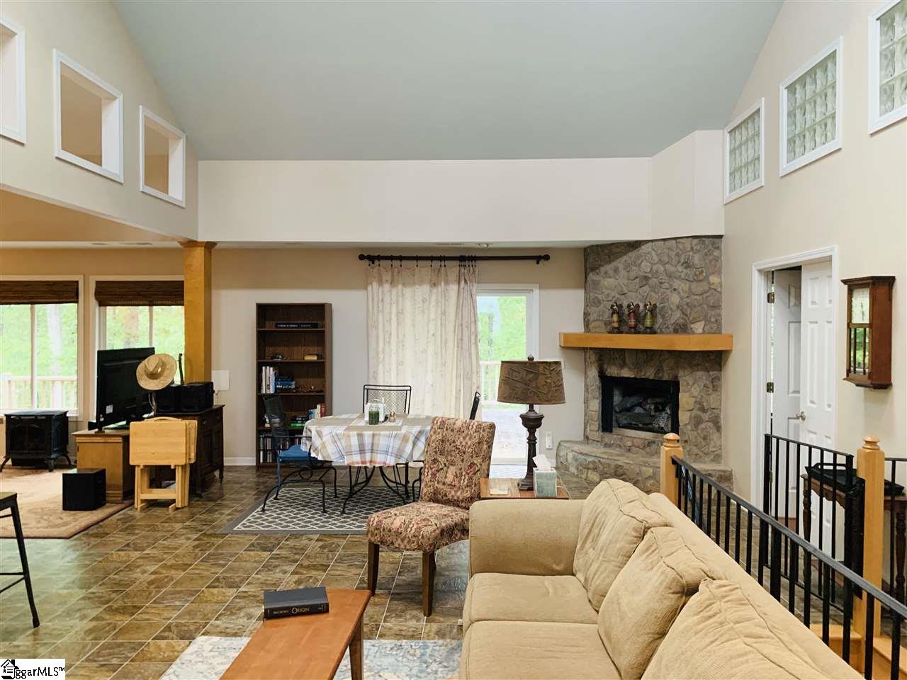 1460 Shady Grove Road Pickens, SC 29671 - Photo 8 of 36