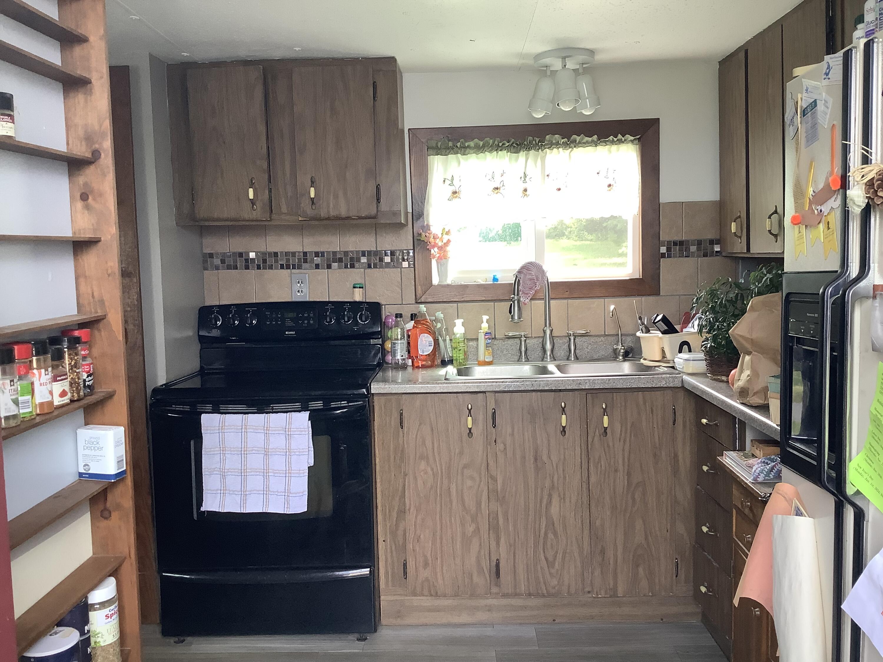 Undisclosed Address Caribou, ME 04736 - Photo 3 of 21 IMG_2984