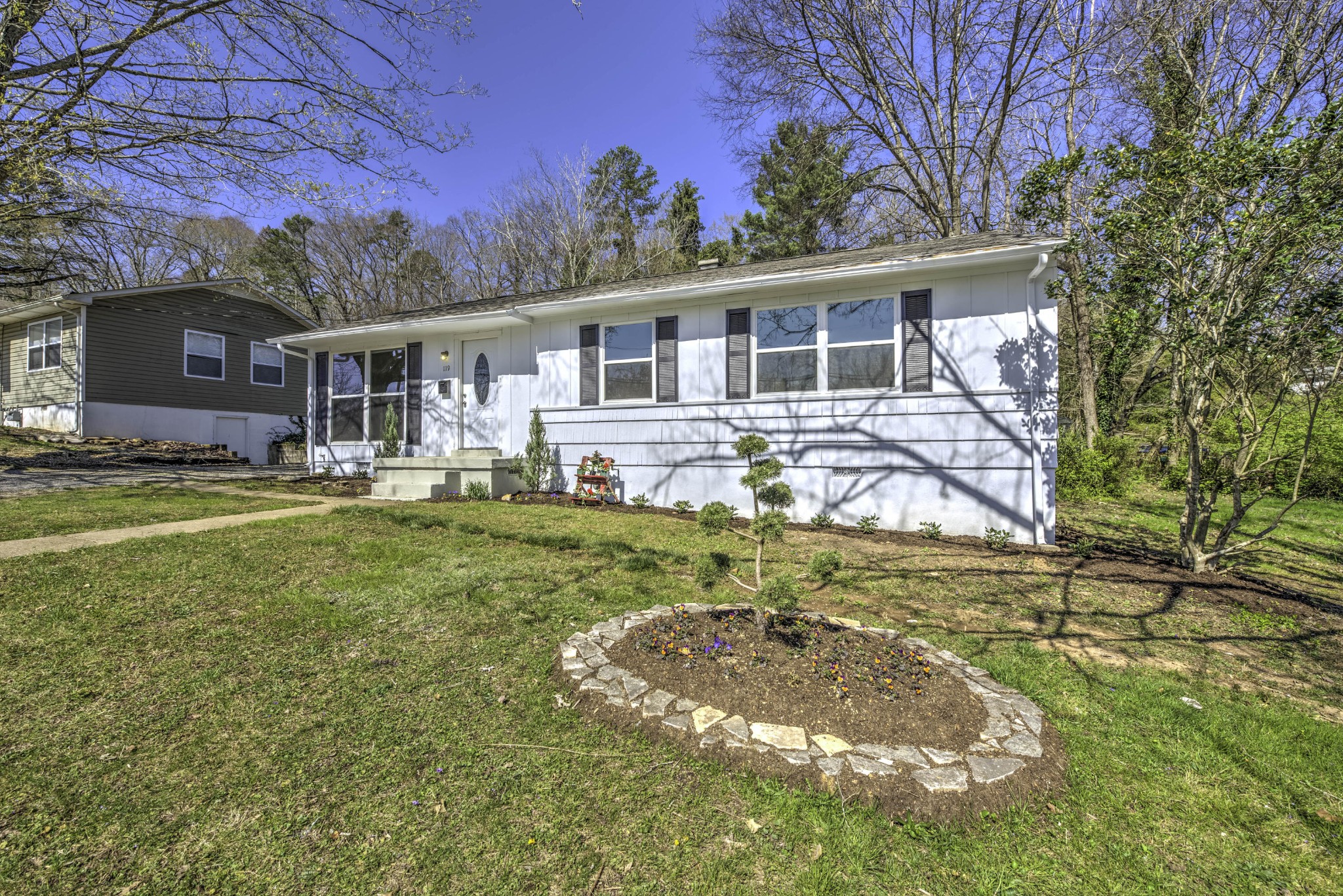 119 Alger Road Oak Ridge, TN 37830 - Photo 3 of 22 a front view of a house with garden
