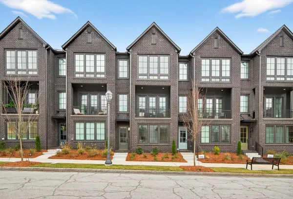 $669,000 | 2641 Mackintosh Court, Brookhaven, GA 30319