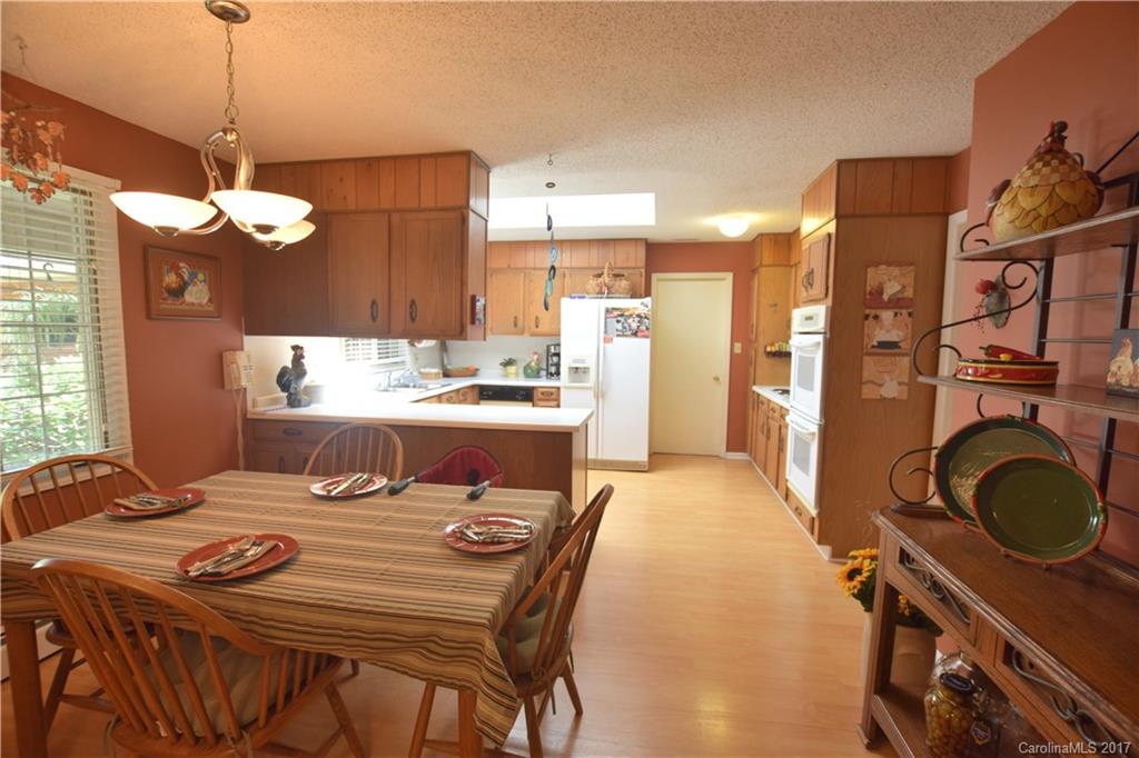 2373 Riceville Road Asheville, NC 28805 - Photo 8 of 24 Gallery Image 8