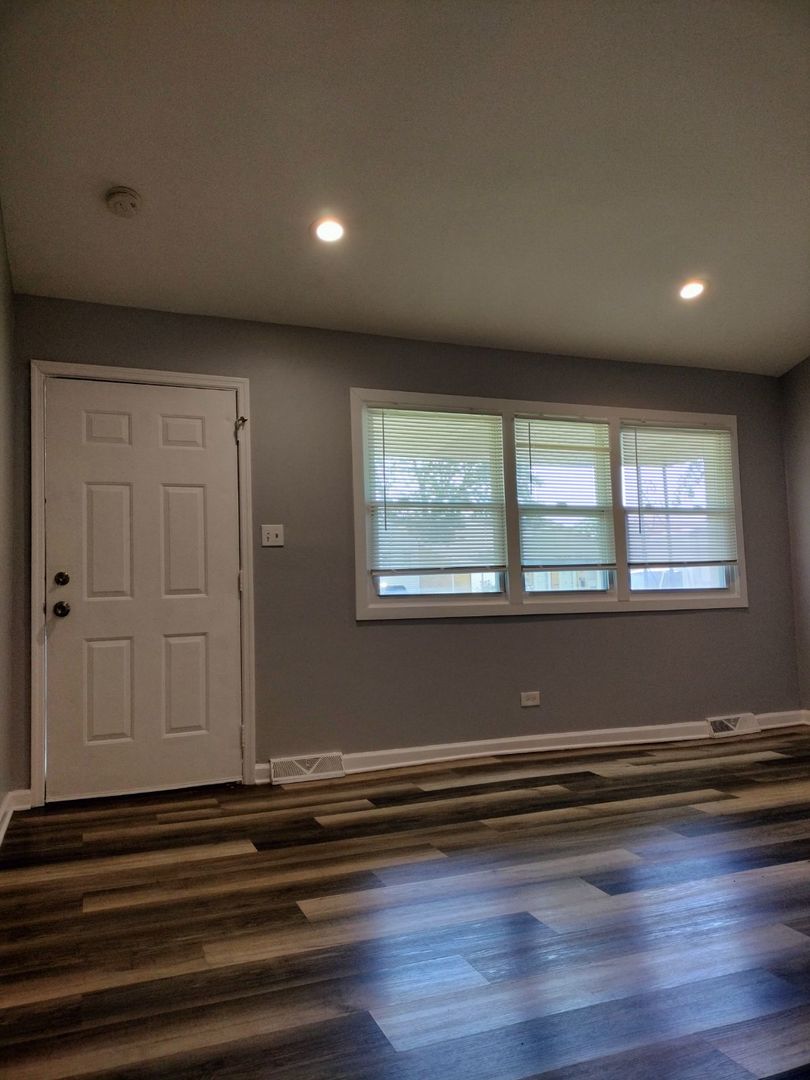 11540 South Peoria Street, Unit SFR Chicago, IL 60643 - Photo 3 of 21