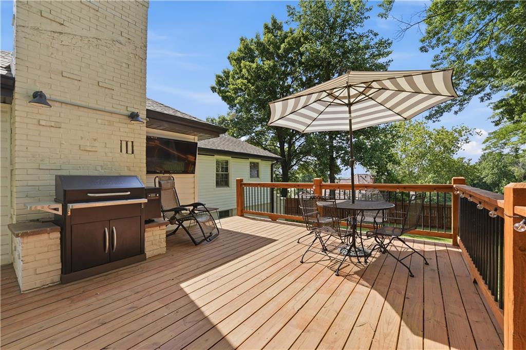 850 Northwest Valley Lane Riverside, MO 64150 - Photo 50 of 68