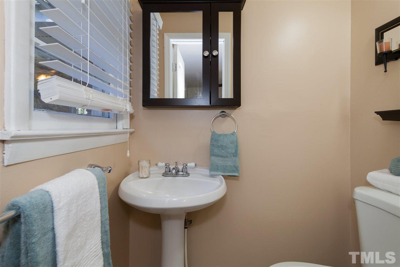 3024 Cotten Road Raleigh, NC 27603 - Photo 14 of 24