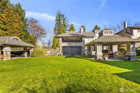 $699,950 | 9217 122nd Court Northeast, Unit 119, Kirkland, WA 98033