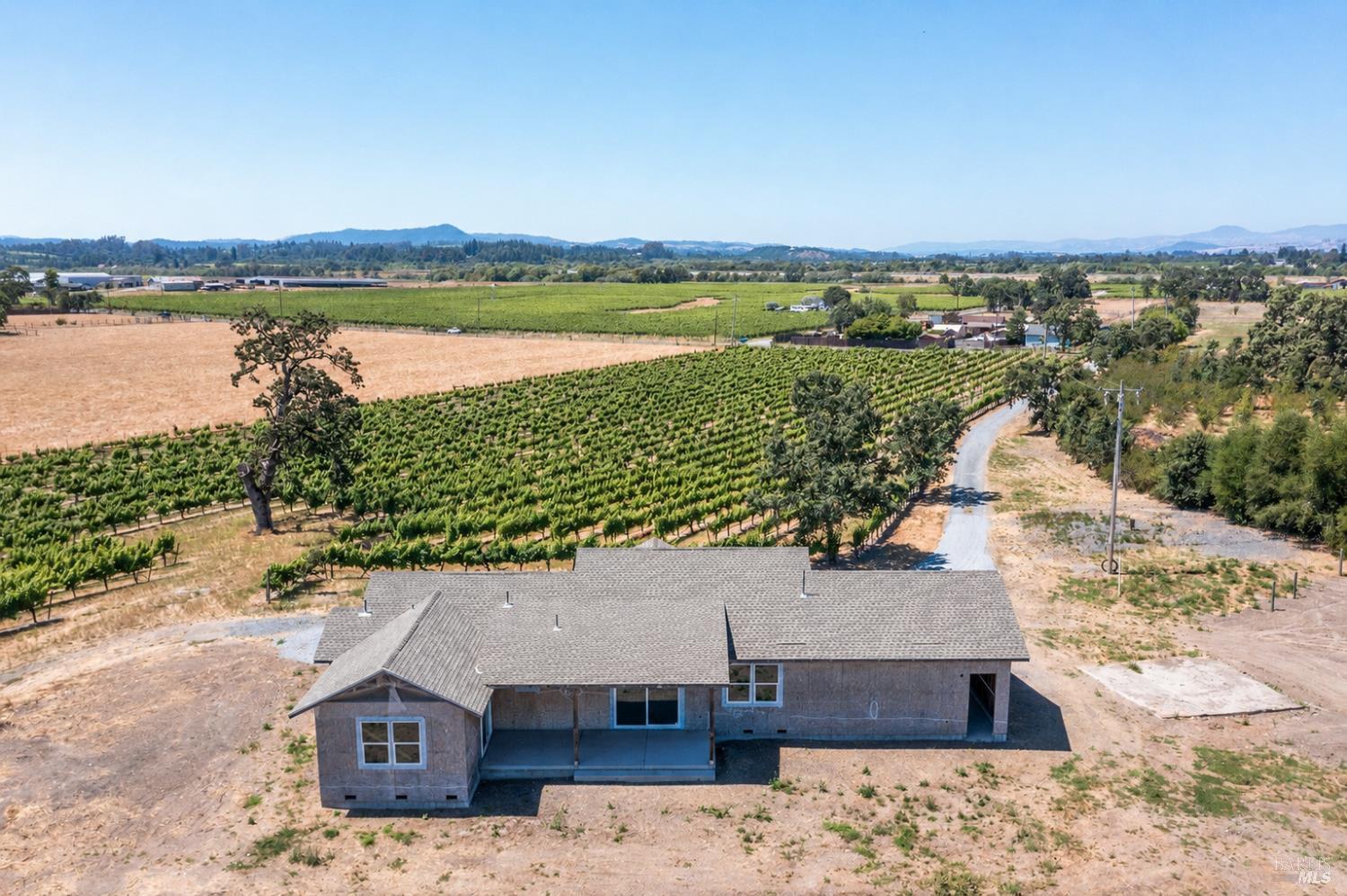 5726 Hall Road Santa Rosa, CA 95401 - Photo 7 of 27