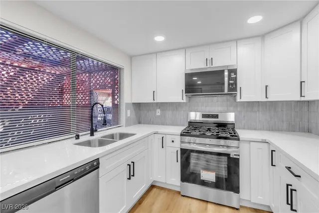 $329,000 | 2415 Pickwick Drive, Henderson, NV 89014