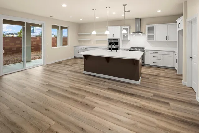 $828,708 | 4156 Aura Way, Rancho Cordova, CA 95742