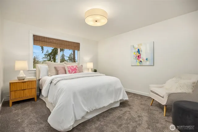 $1,395,000 | 1585 Park View Drive Northeast, Bainbridge Island, WA 98110