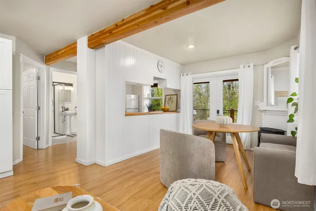 $1,395,000 | 1585 Park View Drive Northeast, Bainbridge Island, WA 98110