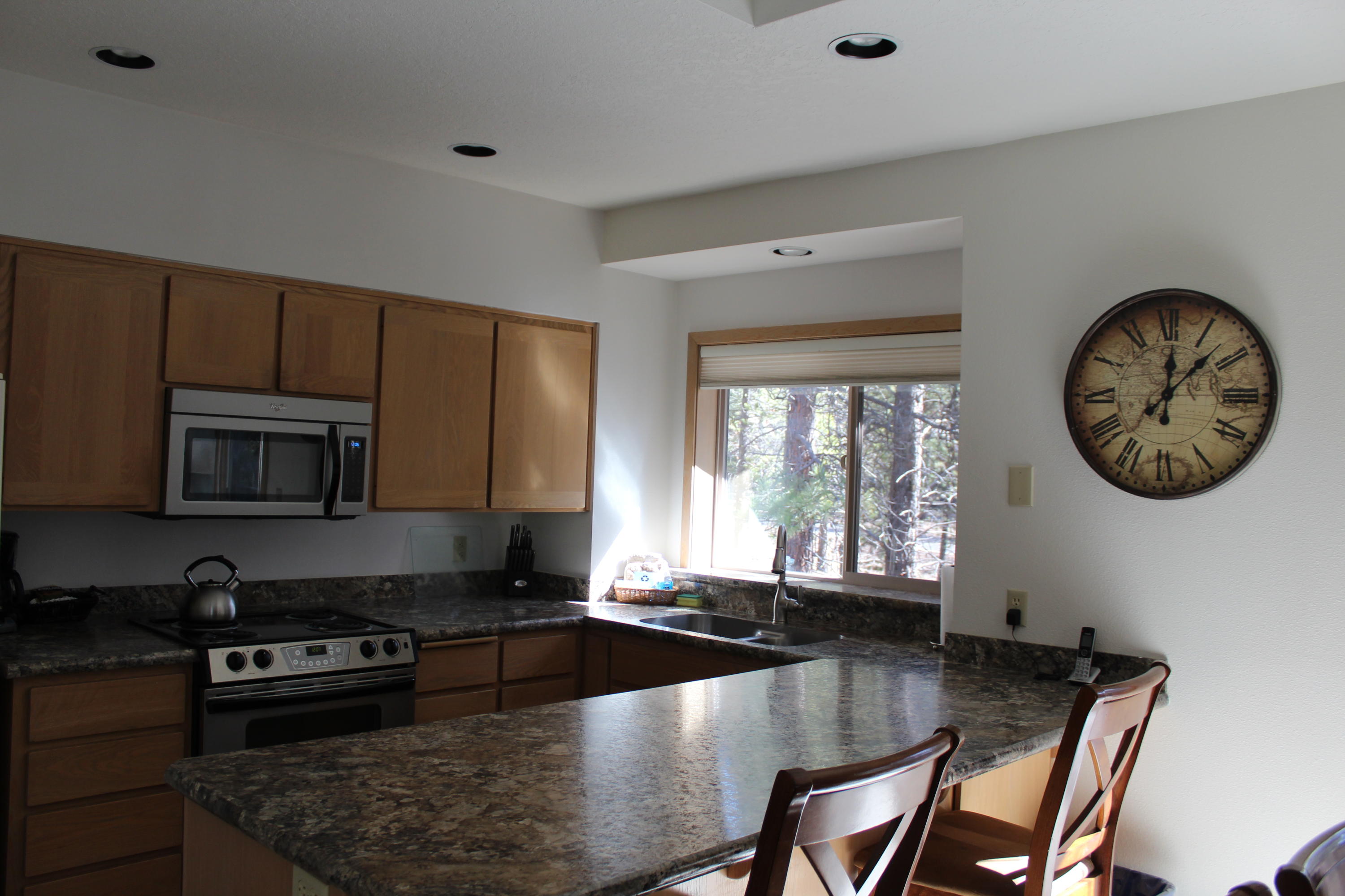 57338-16b2 Beaver Ridge Loop Sunriver, OR 97707 - Photo 8 of 21 9-kit-R16