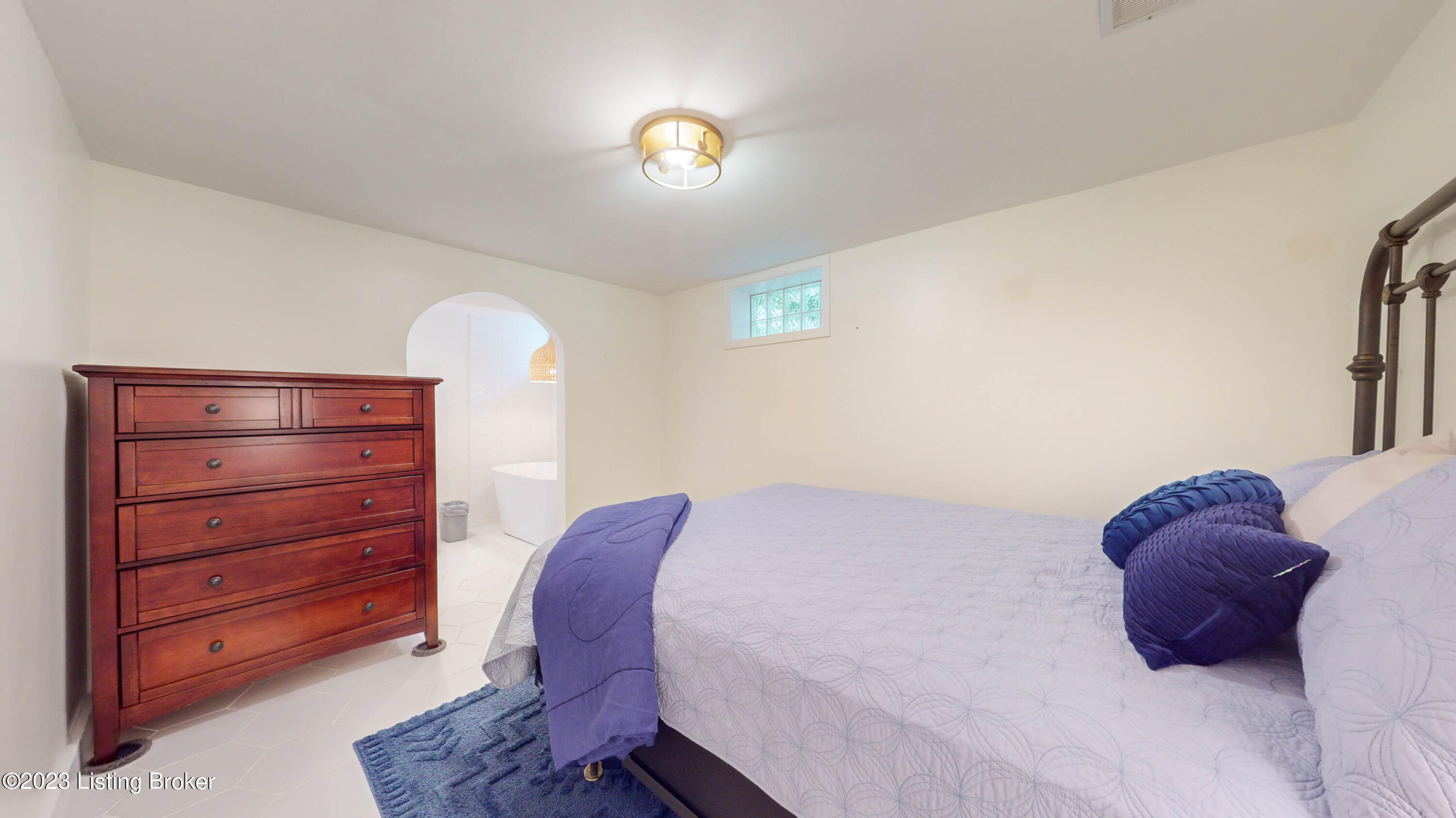 10206 Afton Road Louisville, KY 40223 - Photo 39 of 59 10206-Afton-Rd_042