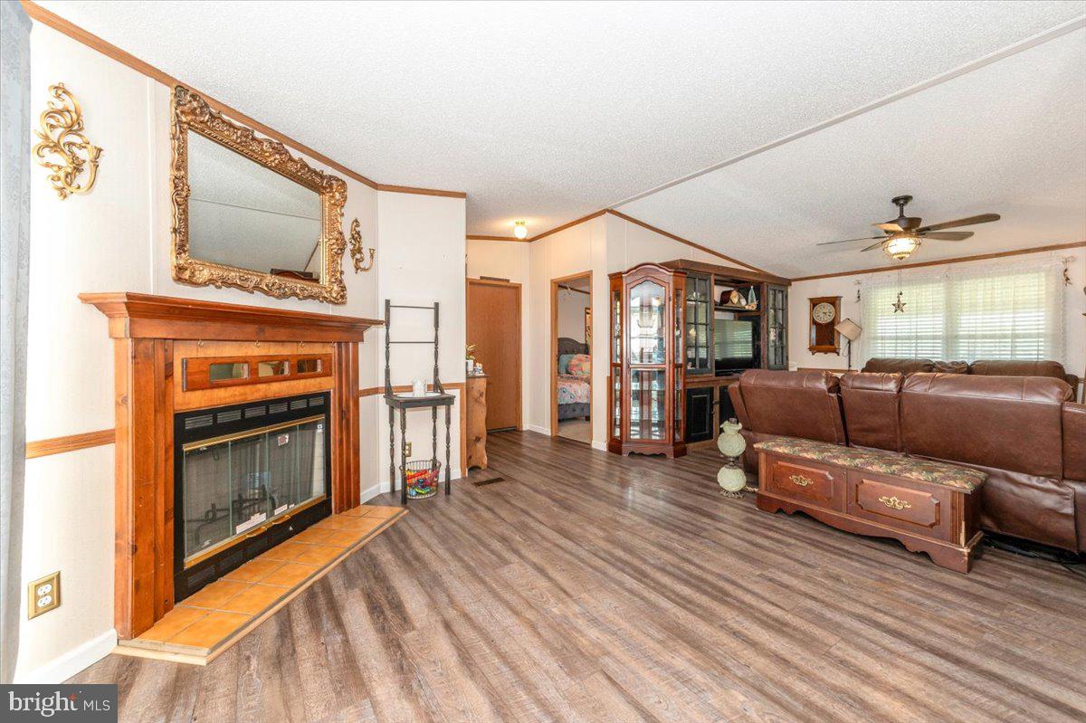 187 Downey Orchard Road Falling Waters, WV 25419 - Photo 20 of 58 Gallery Image 20