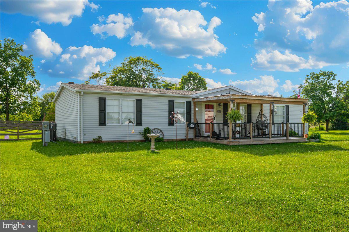 187 Downey Orchard Road Falling Waters, WV 25419 - Photo 4 of 58 Gallery Image 4
