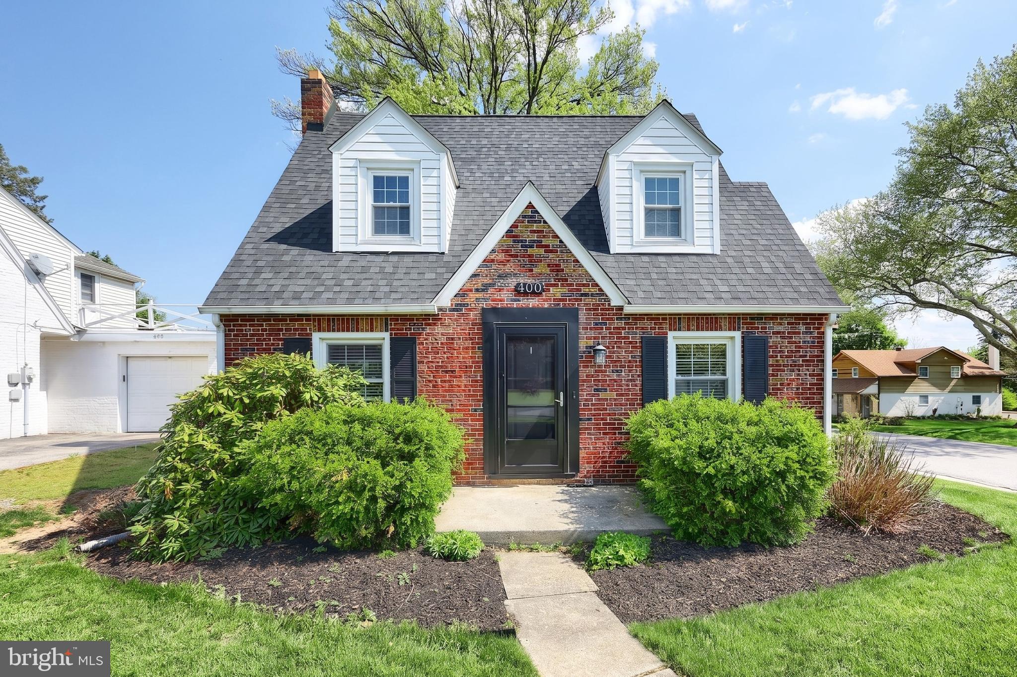 400 Edgehill Road York, PA 17403 - Photo 3 of 28 Gallery Image 3