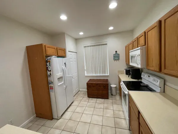 $399,000 | 3121 North Evergreen Circle, Boynton Beach, FL 33426