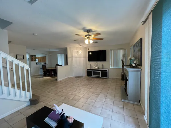 $399,000 | 3121 North Evergreen Circle, Boynton Beach, FL 33426