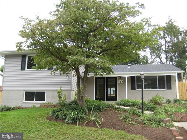 723 Whitaker Terrace Silver Spring, MD 20901 - Photo 2 of 20 Exterior (General)