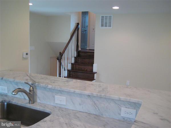 723 Whitaker Terrace Silver Spring, MD 20901 - Photo 11 of 20 Interior (General)