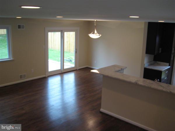723 Whitaker Terrace Silver Spring, MD 20901 - Photo 12 of 20 Interior (General)