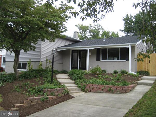 723 Whitaker Terrace Silver Spring, MD 20901 - Photo 3 of 20 Exterior (General)
