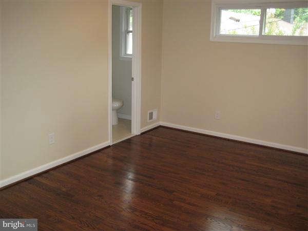 723 Whitaker Terrace Silver Spring, MD 20901 - Photo 7 of 20 Interior (General)