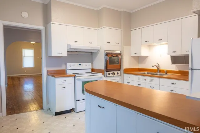 $99,500 | 1313 East St Clair Street, Vincennes, IN 47591