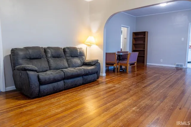 $99,500 | 1313 East St Clair Street, Vincennes, IN 47591