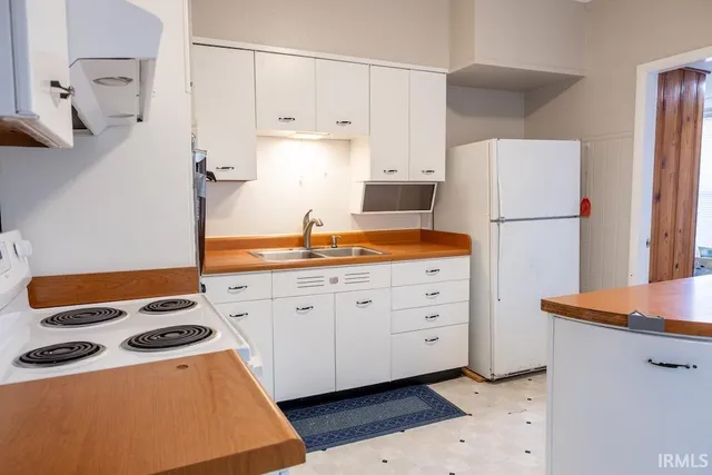 $99,500 | 1313 East St Clair Street, Vincennes, IN 47591