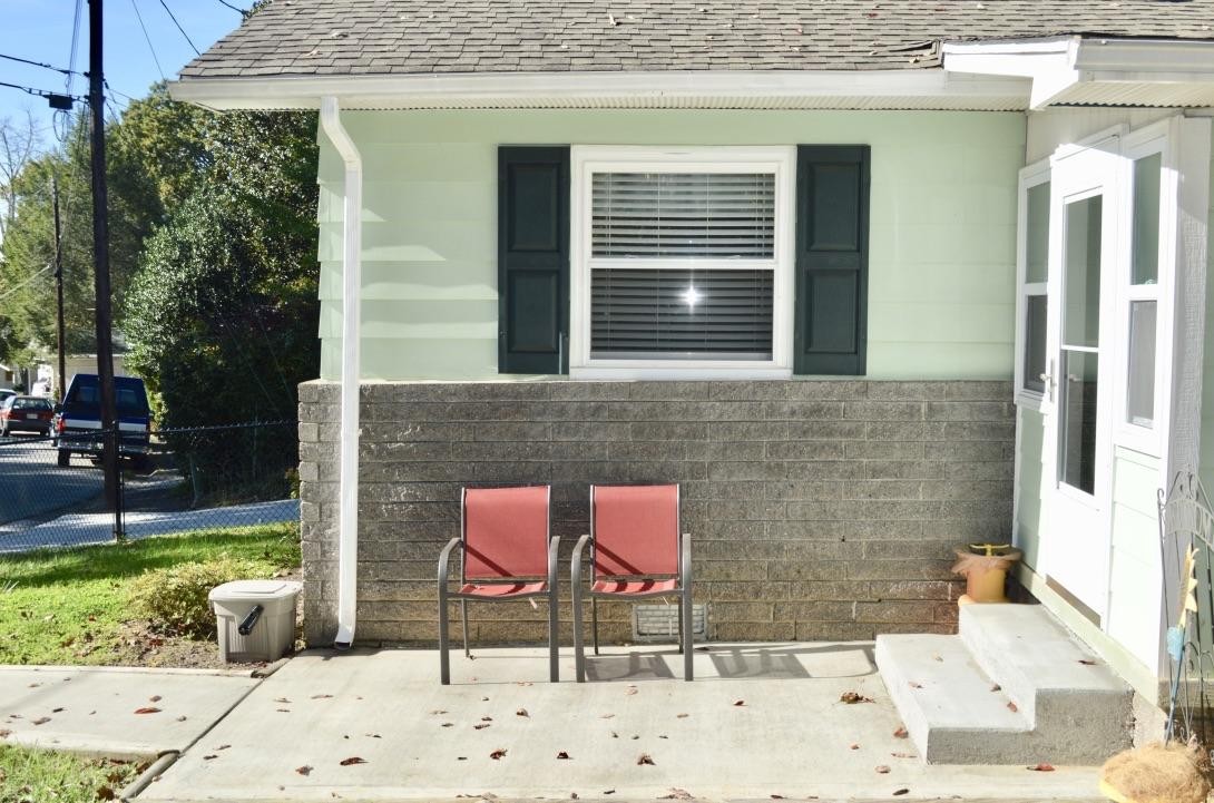 106 Meadow Road Oak Ridge, TN 37830 - Photo 2 of 35 Gallery Image 2