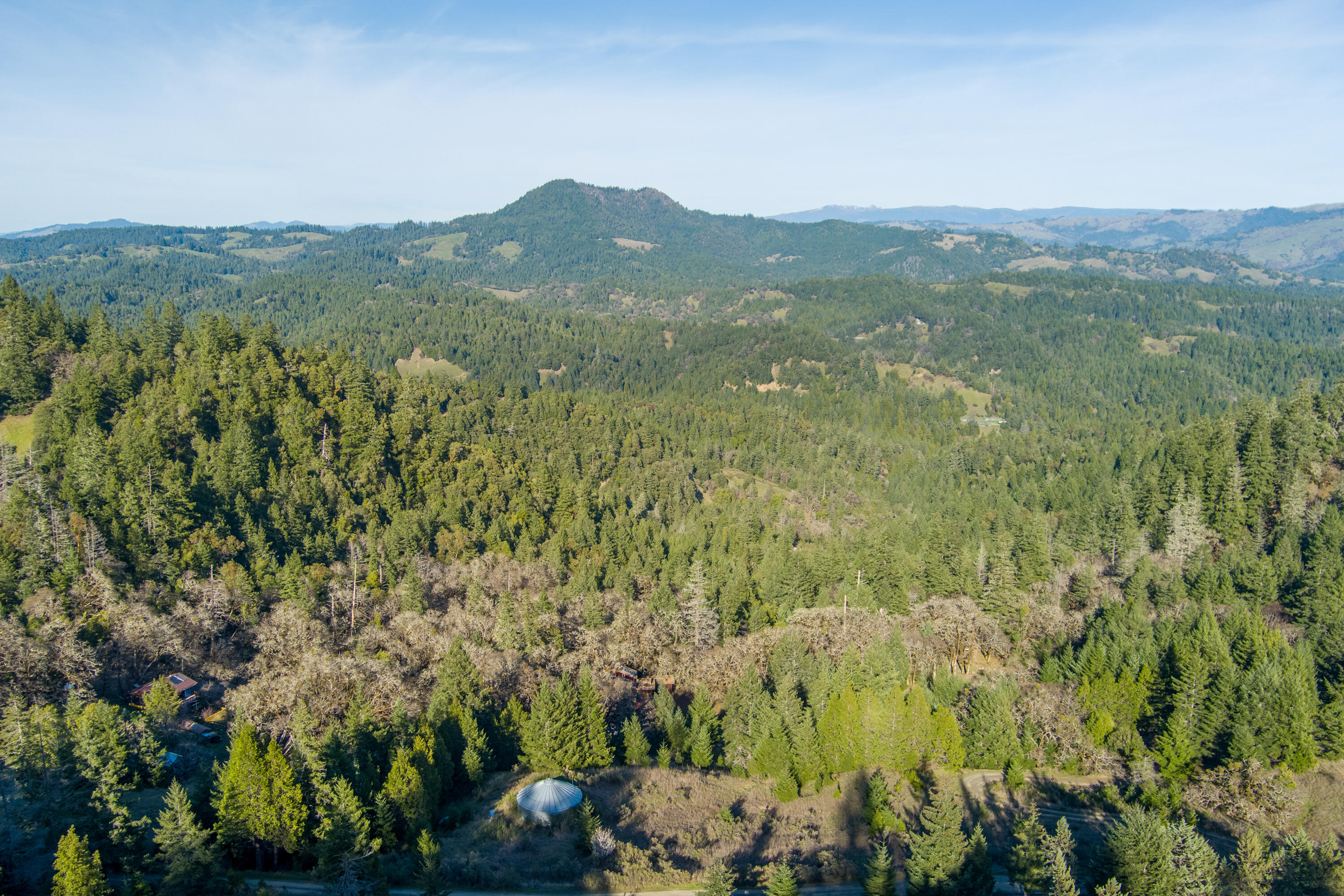 13 Perry Meadow Road Redway, CA 95560 - Photo 4 of 82 04-13 Perry Mdw-104