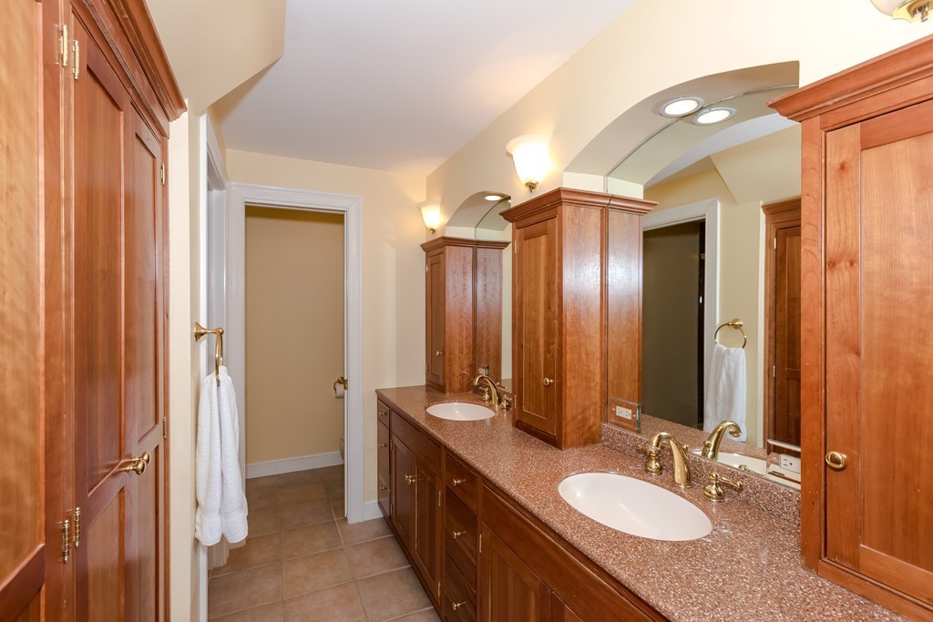 109 Bent Road Sudbury, MA 01776 - Photo 16 of 27 Gallery Image 16