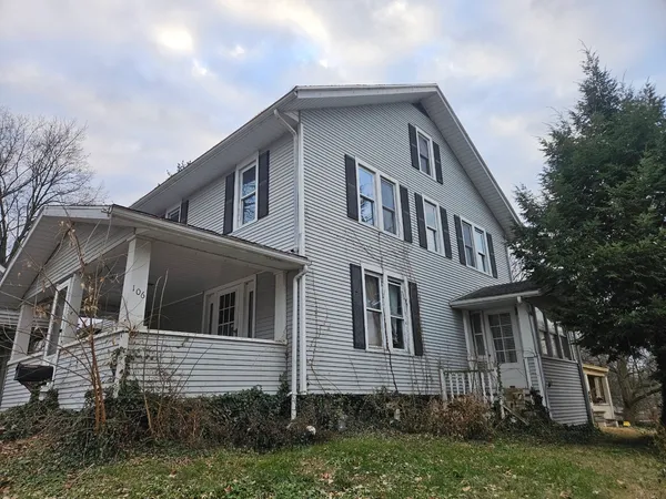 $60,000 | 106 West Reynolds Street, Newton, IL 62448