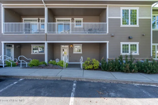 $569,000 | 4445 Greenchain Loop, Unit 2, Coeur D'Alene, ID 83814