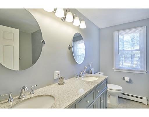 8 Red Maple Road Haverhill, MA 01832 - Photo 17 of 29