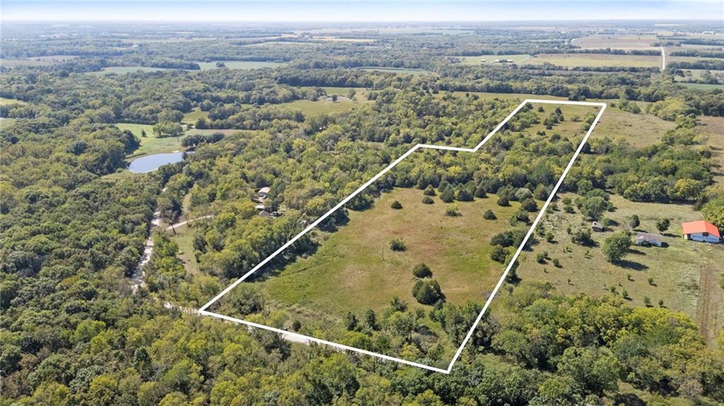 South Kill Creek Road Spring Hill, KS 66083 - Photo 2 of 29