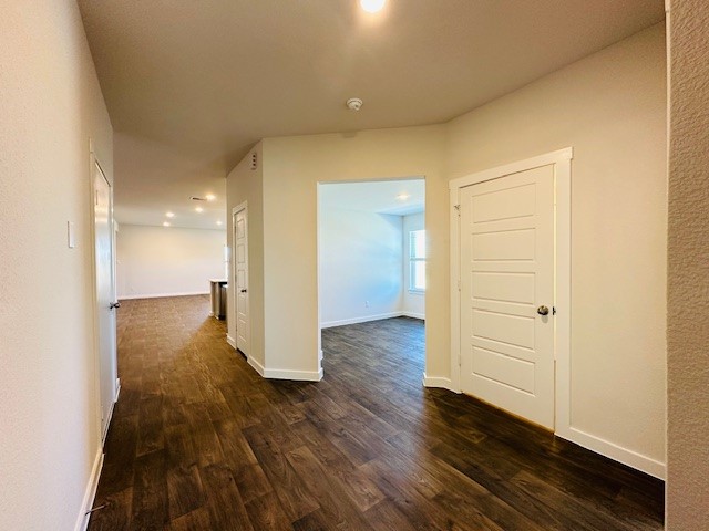 345 Merriman Road San Marcos, TX 78666 - Photo 4 of 27 Gallery Image 4