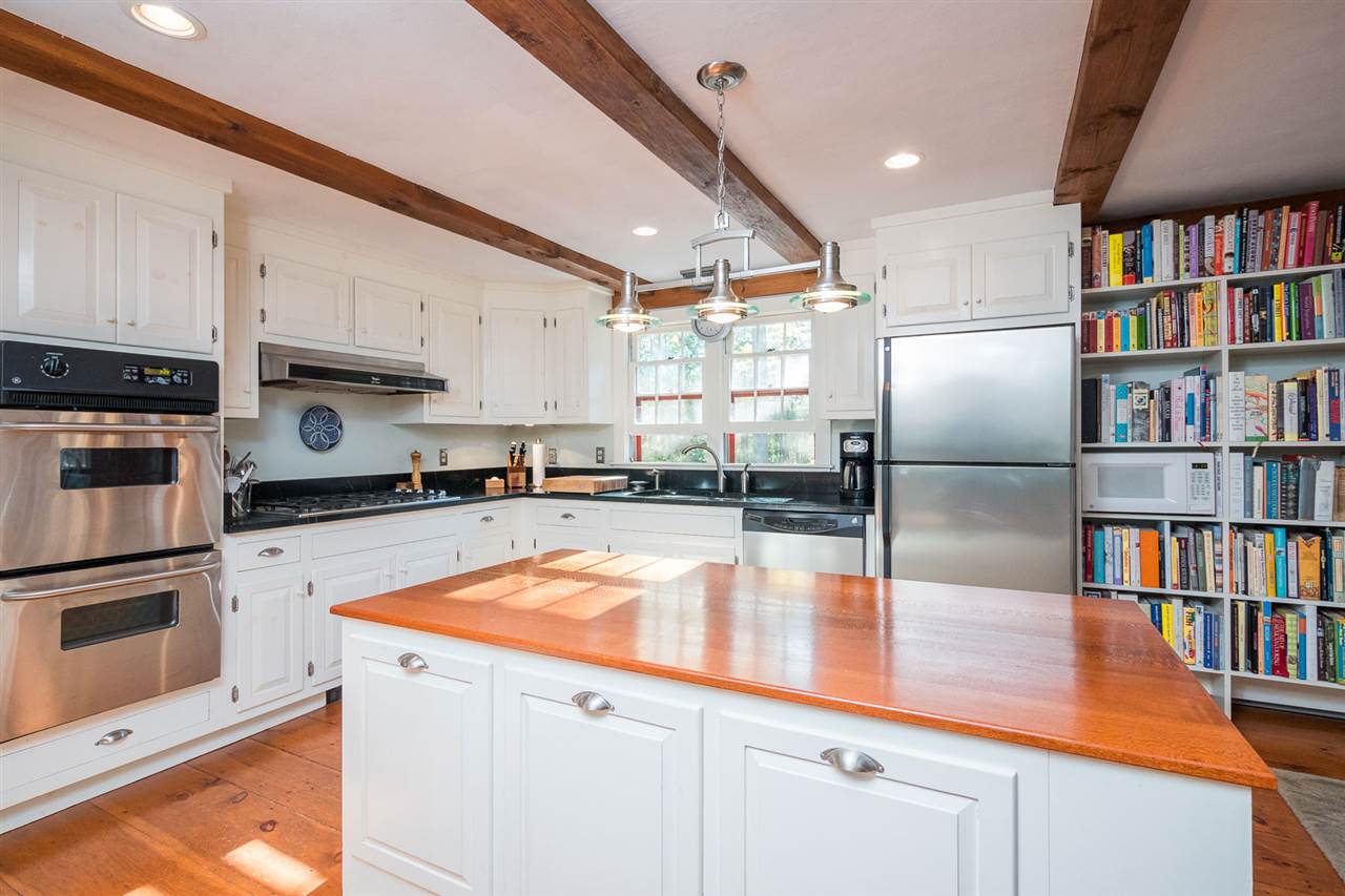 14 Scituate Road York, ME 03909 - Photo 9 of 40