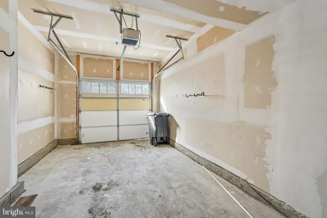 $2,650 | 20630 Sibbald Square, Ashburn, VA 20147