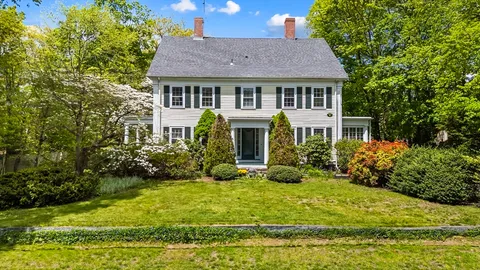 $1,625,000 | 17 Highland Street, Dedham, MA 02026